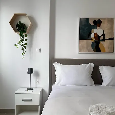 Th0 Futuristic Luxury Two Bedrooms Apartments With High-Tech Amenities Athens Exterior photo