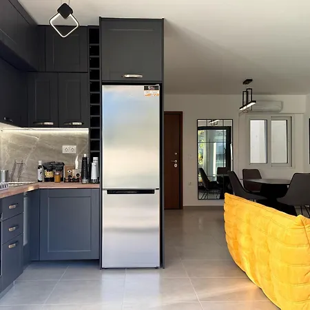 Th0 Futuristic Luxury Two Bedrooms Apartments With High-Tech Amenities Athens Exterior photo