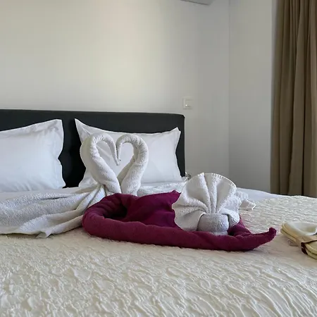 Th0 Futuristic Luxury Two Bedrooms Apartments With High-Tech Amenities Athens Exterior photo