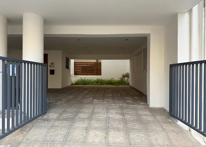 Th0 Futuristic Luxury Two Bedrooms Apartments With High-Tech Amenities