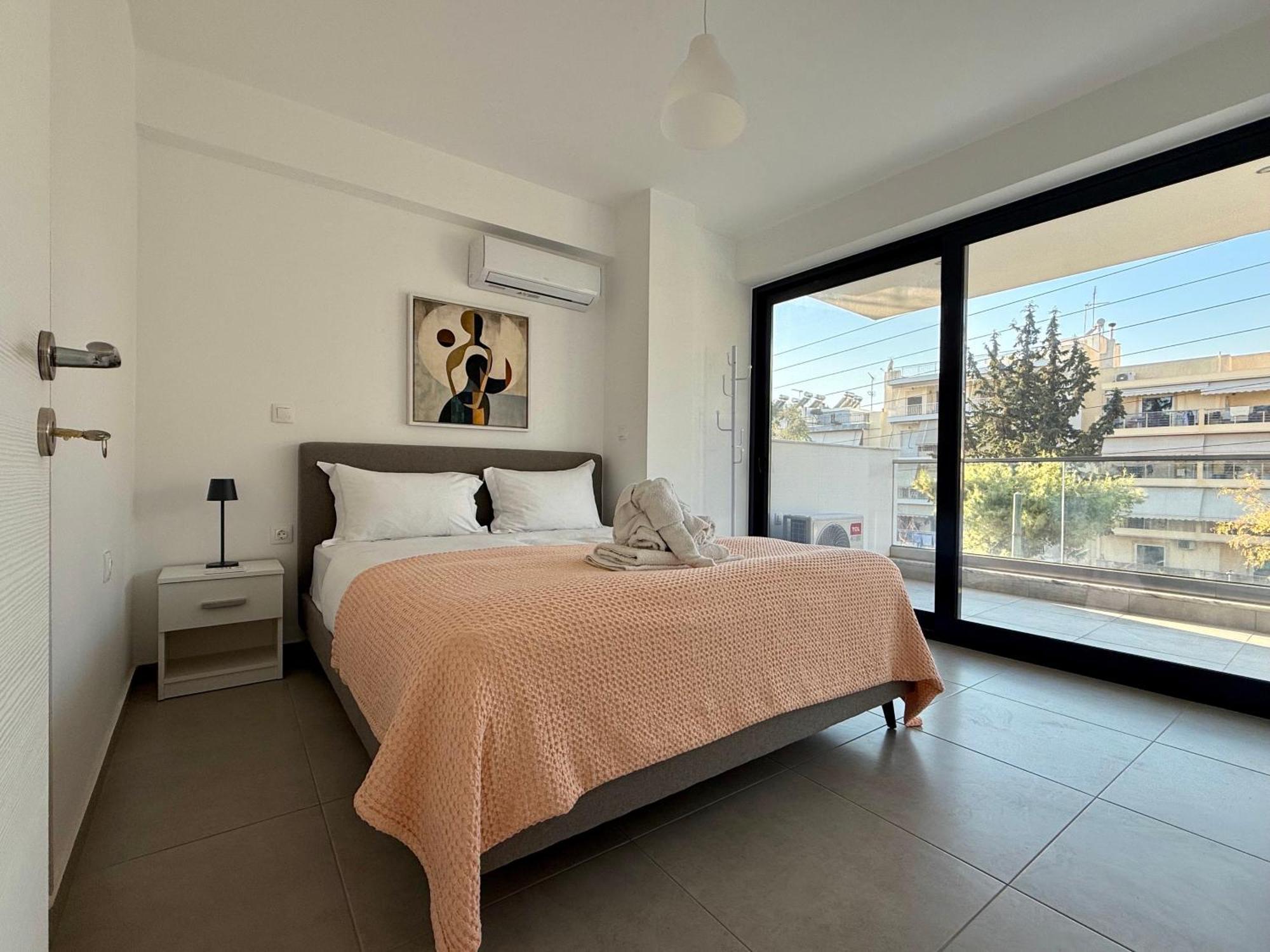 Apartment Th0 Futuristic Luxury Two Bedrooms With High-tech Amenities *