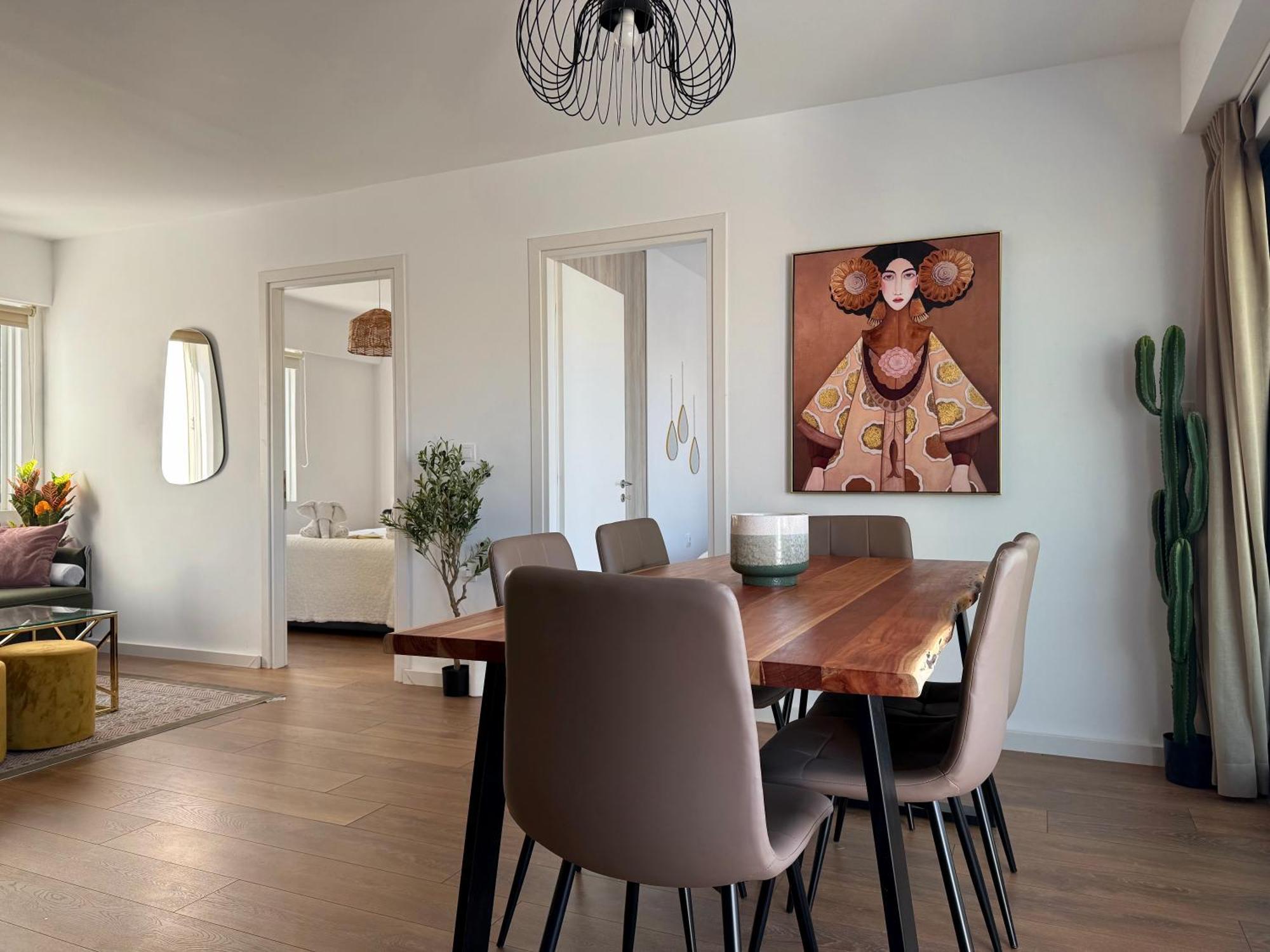 Apartment Th0 Futuristic Luxury Two Bedrooms With High-tech Amenities Athens