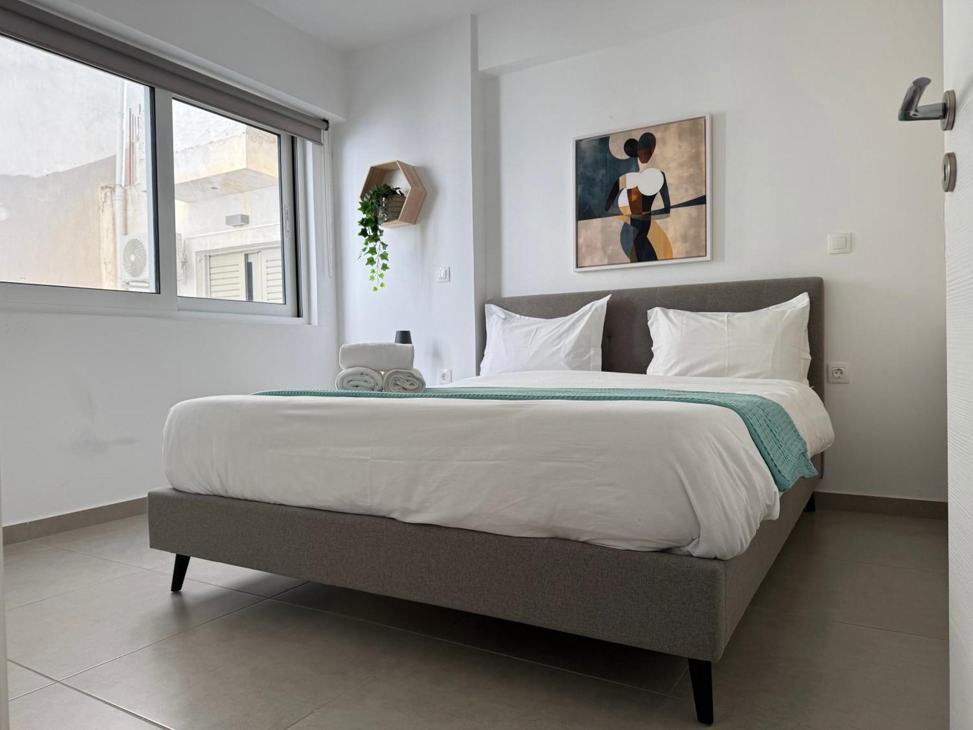 Apartment Th0 Futuristic Luxury Two Bedrooms With High-tech Amenities *