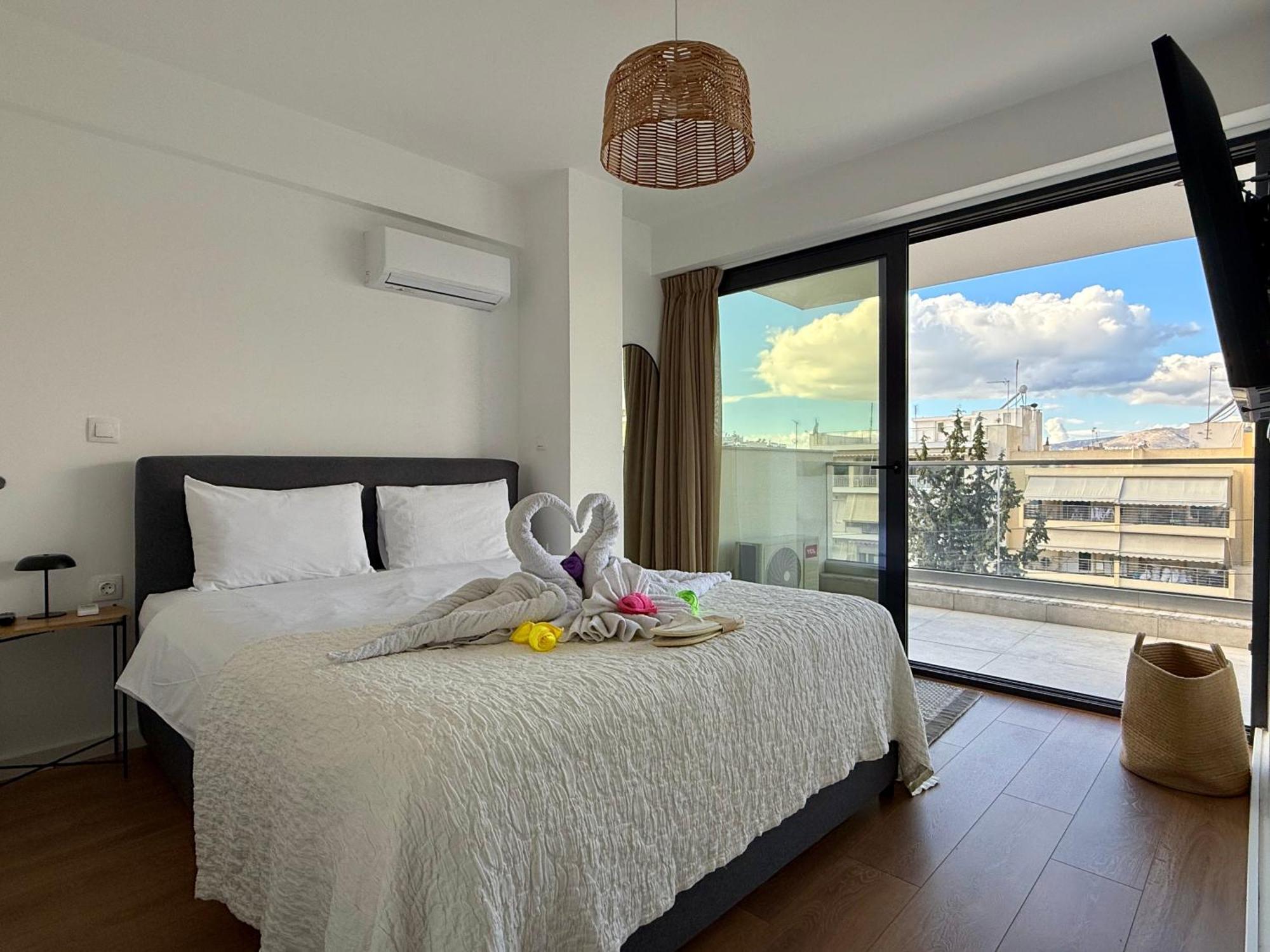 Th0 Futuristic Luxury Two Bedrooms With High-tech Amenities Apartment *