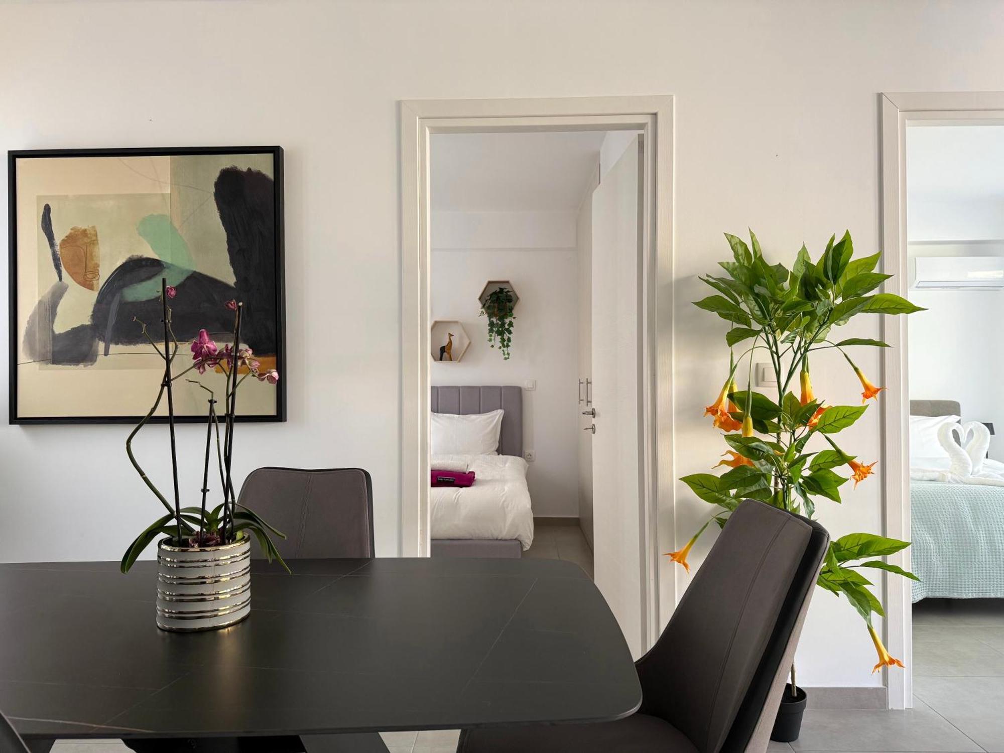 Th0 Futuristic Luxury Two Bedrooms With High-tech Amenities * Athens