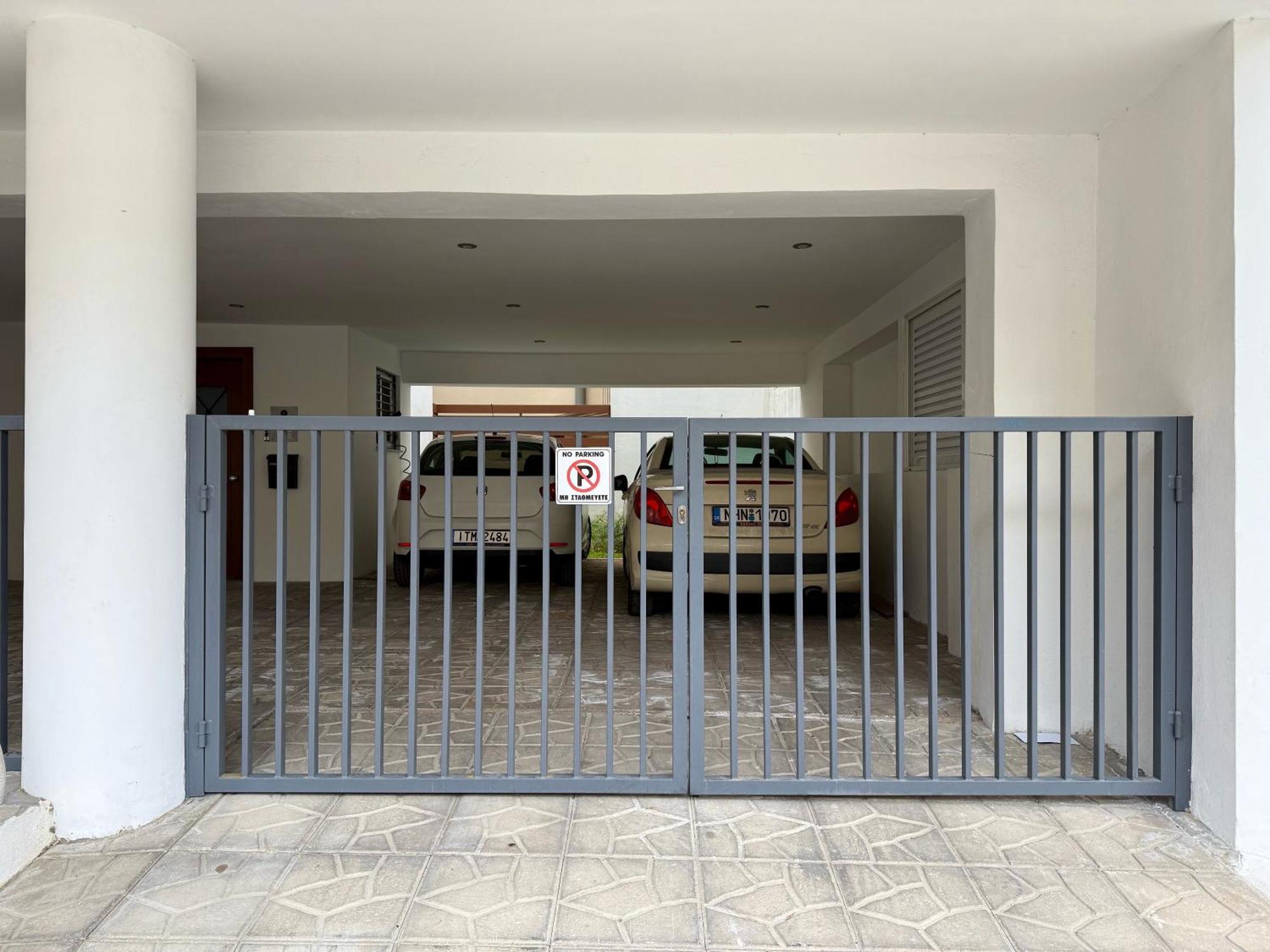 Apartment Th0 Futuristic Luxury Two Bedrooms With High-tech Amenities *